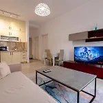 Happy 1 Apartment