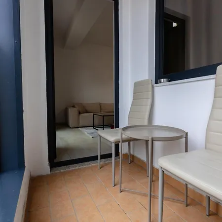 Happy 1 Apartamento *