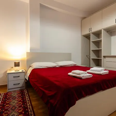 Happy 1 Appartamento Tirana