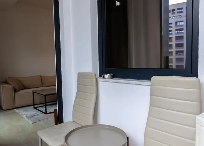 Happy 1 Τίρανα